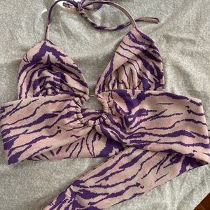 RARE I AM GIA zebra tie top